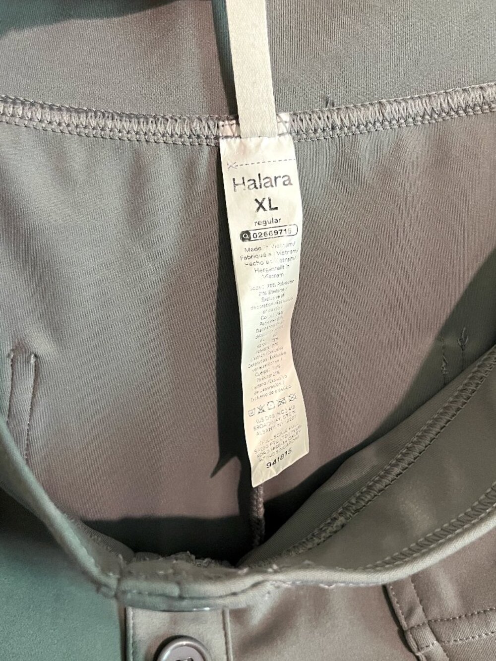 Halara Stretch Pull On Pants * Size XL * Gray * High Waisted * Pockets * GUC - Picture 3 of 5